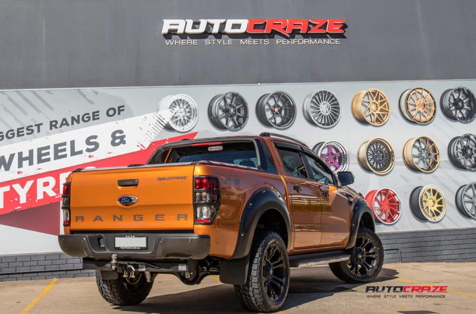 FORD-RANGER-VAPOR-BLACK-MACHINED-WITH-DARK-TINT